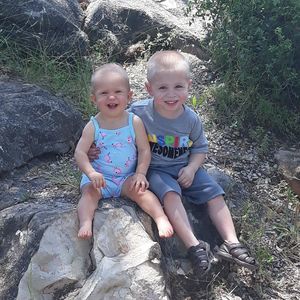 Meet your Posher, Caroline